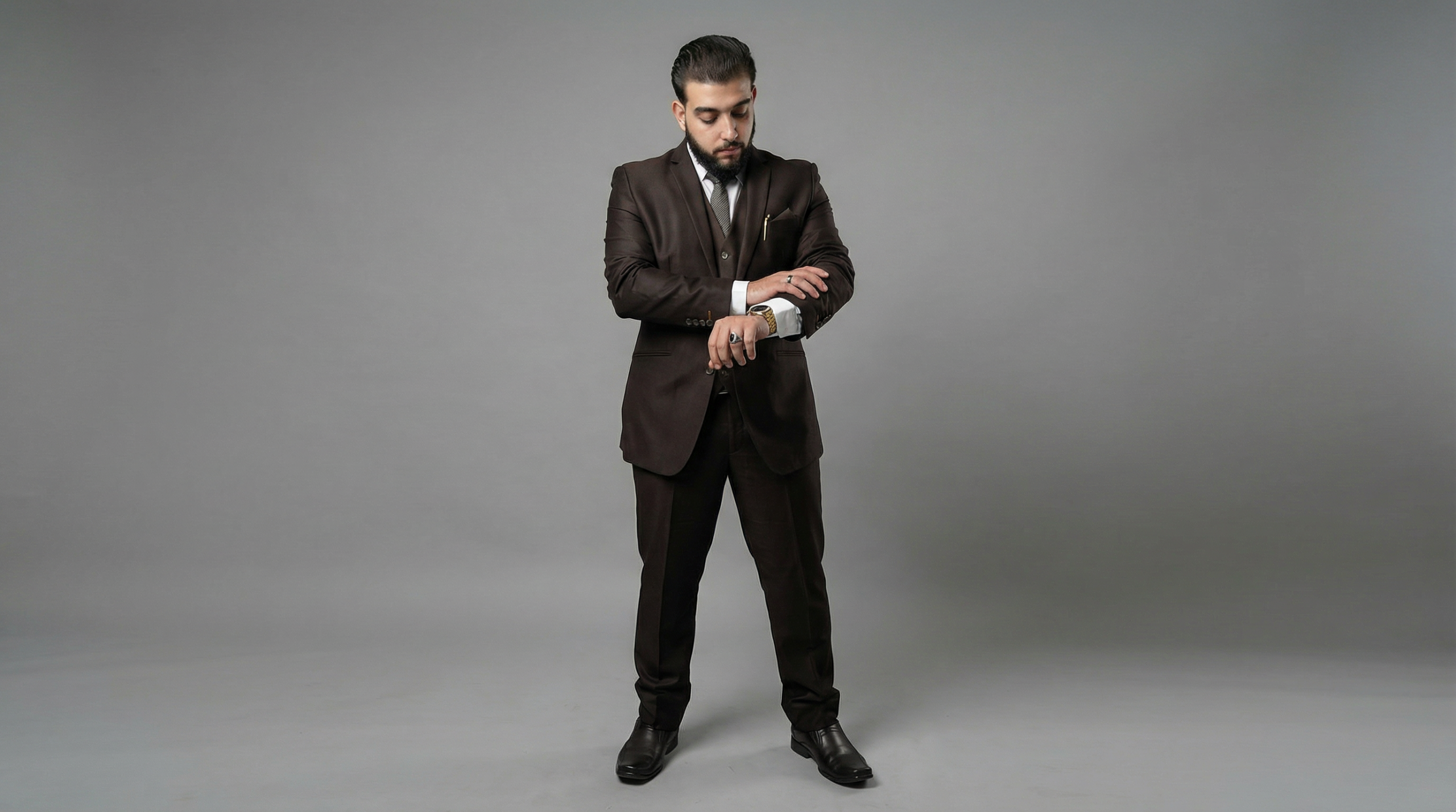 استراتيجيات التسويق الرقمي: كيف تتصدر منافسيك في 2025